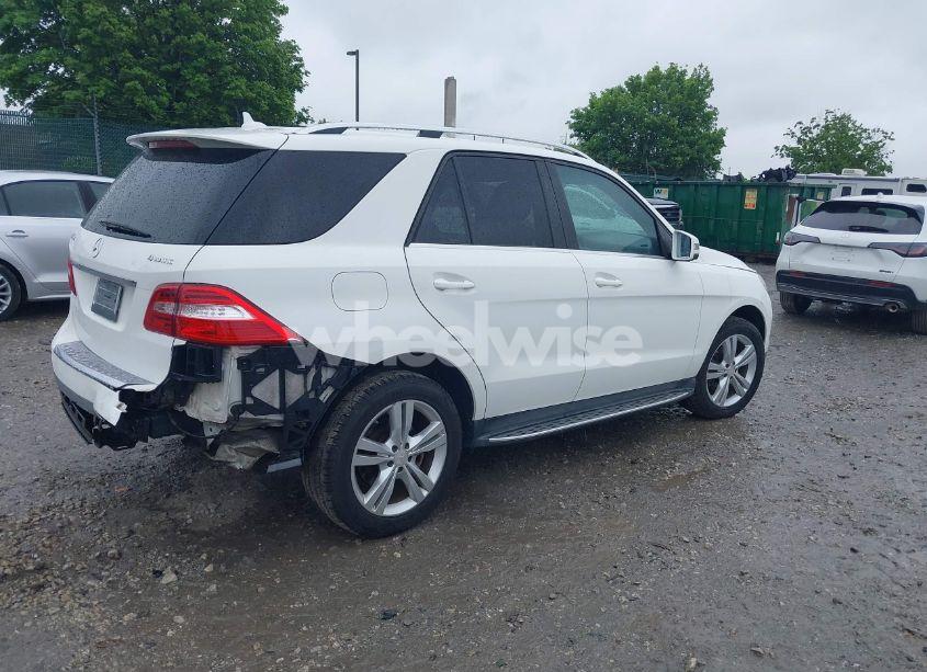 Photo 4 of 2014 Mercedes-benz Ml 350 4MATIC (VIN 4JGDA5HB1EA359999)