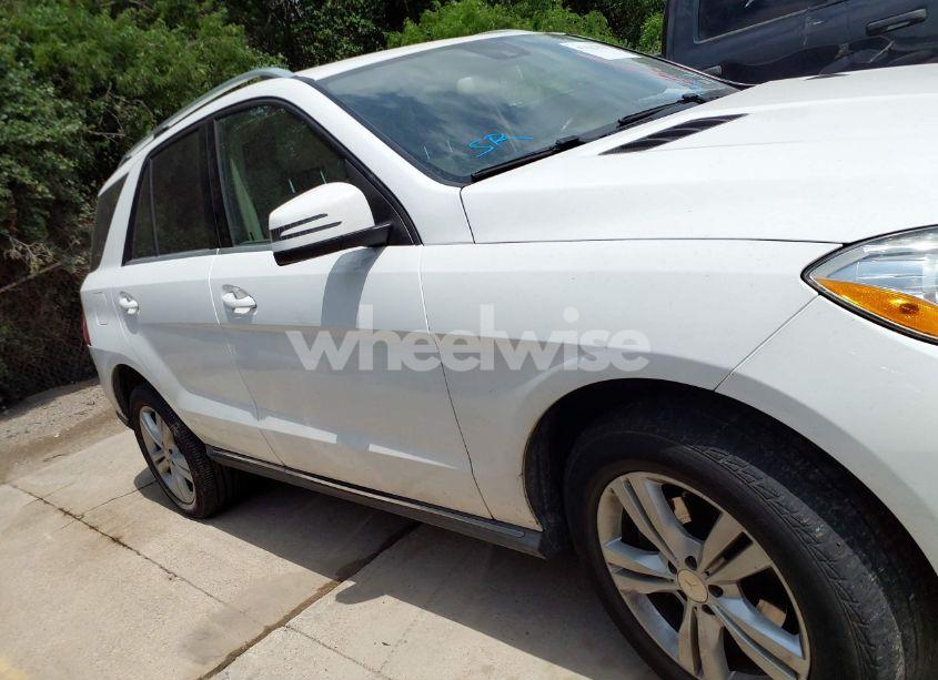 Photo 13 of 2014 Mercedes-benz Ml 350 4MATIC (VIN 4JGDA5HB1EA439030)