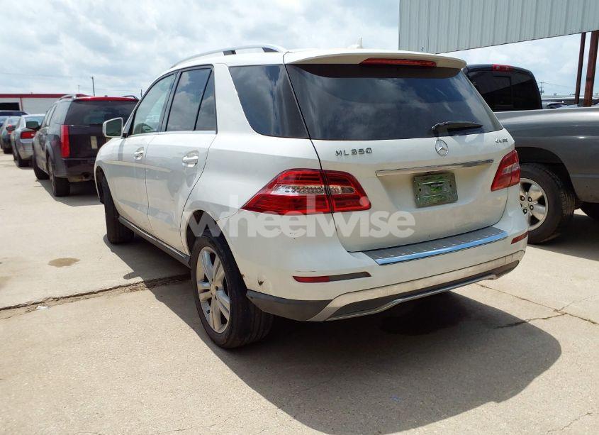 Photo 3 of 2014 Mercedes-benz Ml 350 4MATIC (VIN 4JGDA5HB1EA439030)