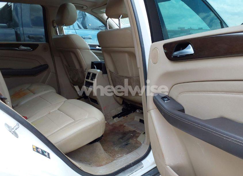 Photo 8 of 2014 Mercedes-benz Ml 350 4MATIC (VIN 4JGDA5HB1EA439030)