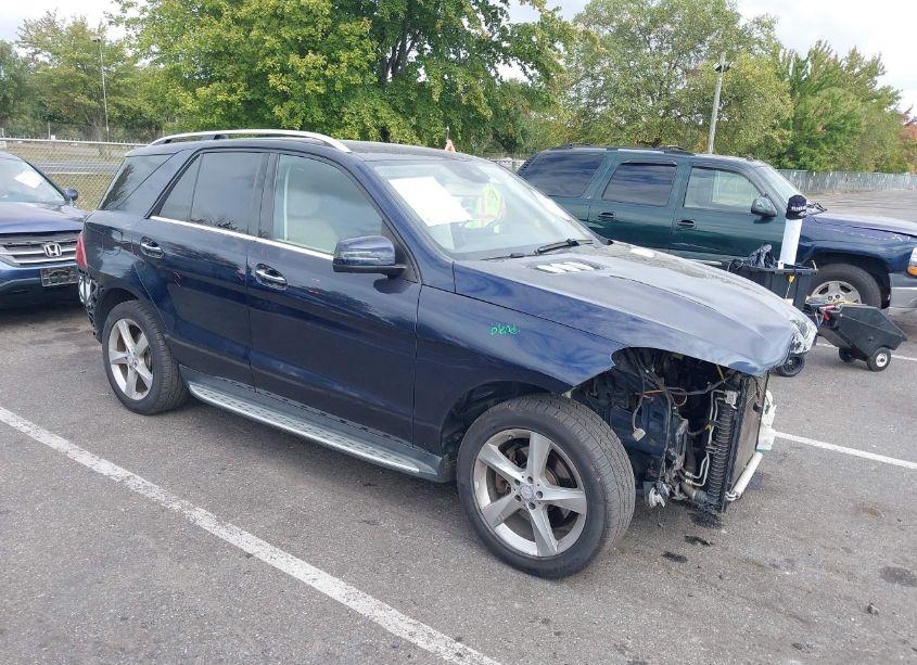 2016 Mercedes-benz Gle 350 4MATIC (VIN 4JGDA5HB1GA734762) main photo