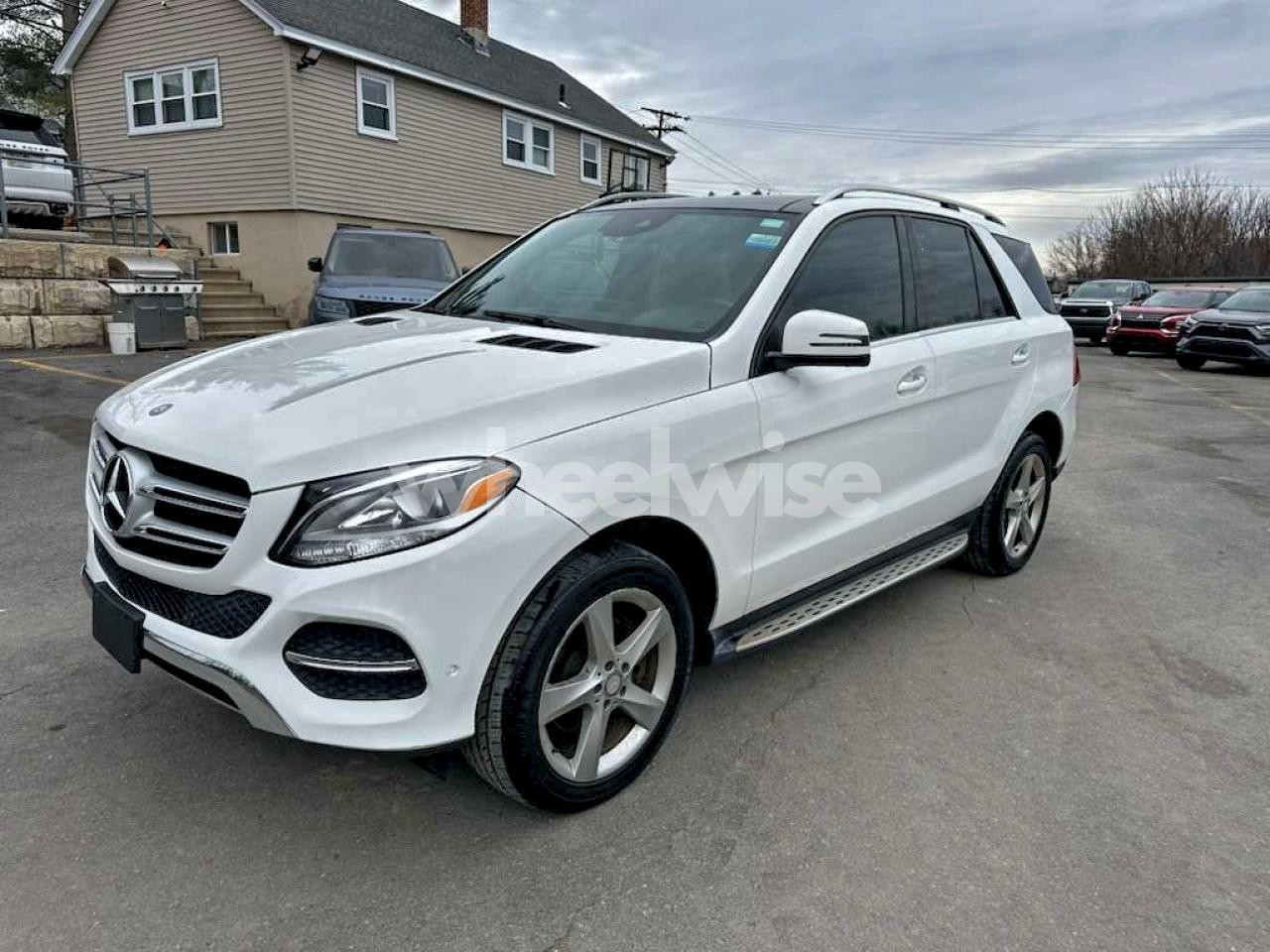 2017 MERCEDES-BENZ GLE 350 4MATIC (VIN 4JGDA5HB1HA829288) main photo