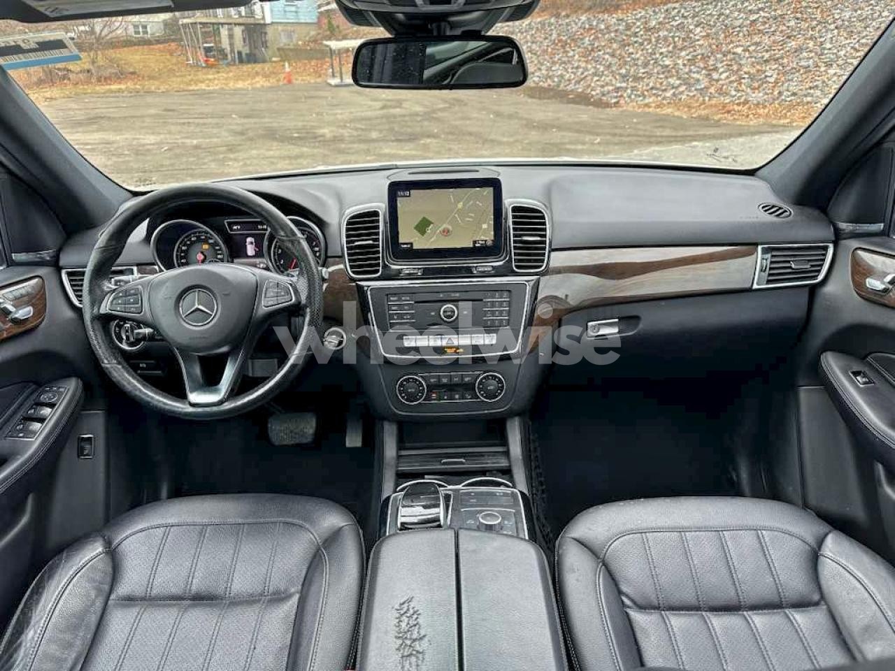 Photo 5 of 2017 MERCEDES-BENZ GLE 350 4MATIC (VIN 4JGDA5HB1HA829288)