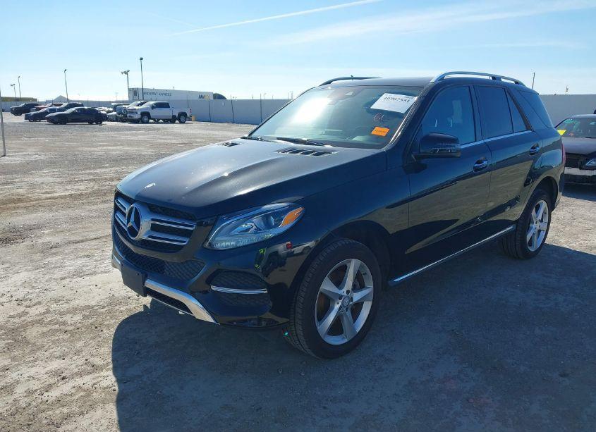 Photo 2 of 2017 Mercedes-benz Gle 350 4MATIC (VIN 4JGDA5HB1HA830845)
