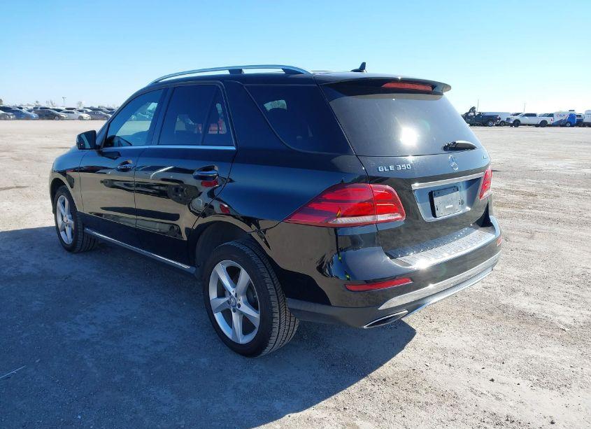 Photo 3 of 2017 Mercedes-benz Gle 350 4MATIC (VIN 4JGDA5HB1HA830845)