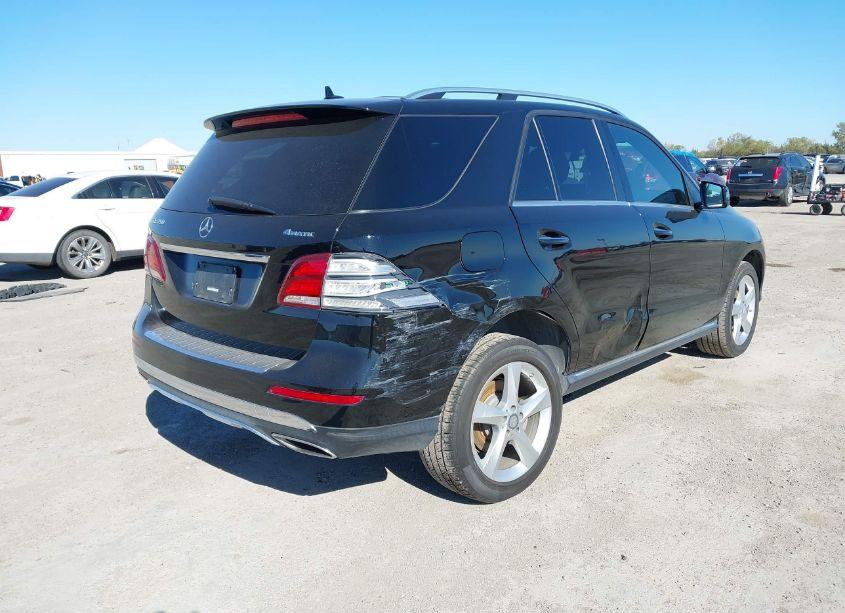 Photo 4 of 2017 Mercedes-benz Gle 350 4MATIC (VIN 4JGDA5HB1HA830845)