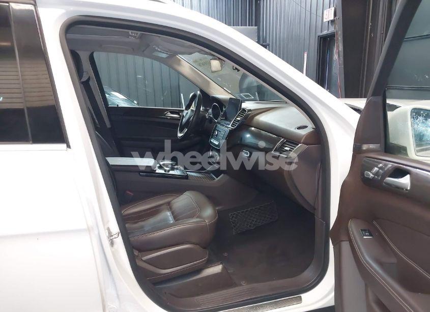 Photo 5 of 2017 Mercedes-benz Gle 350 4MATIC (VIN 4JGDA5HB1HA859276)