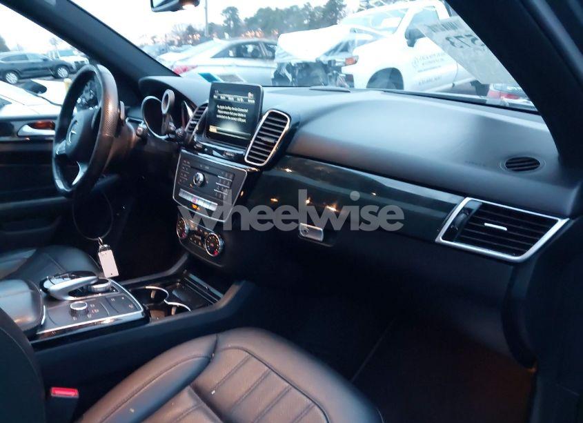 Photo 5 of 2018 Mercedes-benz Gle 350 4MATIC (VIN 4JGDA5HB1JB165722)