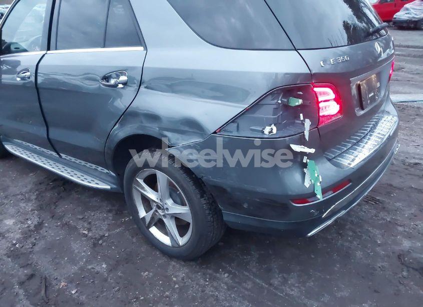 Photo 6 of 2018 Mercedes-benz Gle 350 4MATIC (VIN 4JGDA5HB1JB165722)