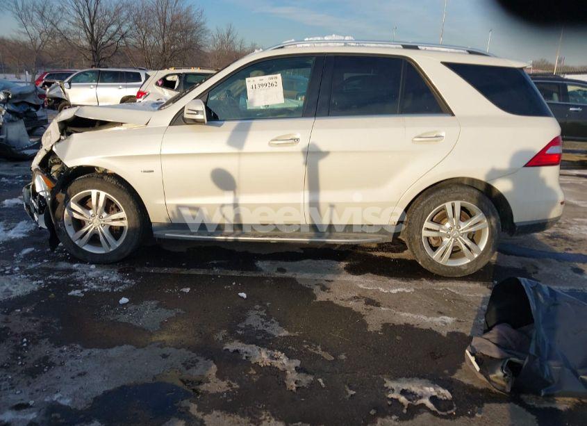 Photo 13 of 2012 Mercedes-benz Ml 350 4MATIC (VIN 4JGDA5HB2CA011030)