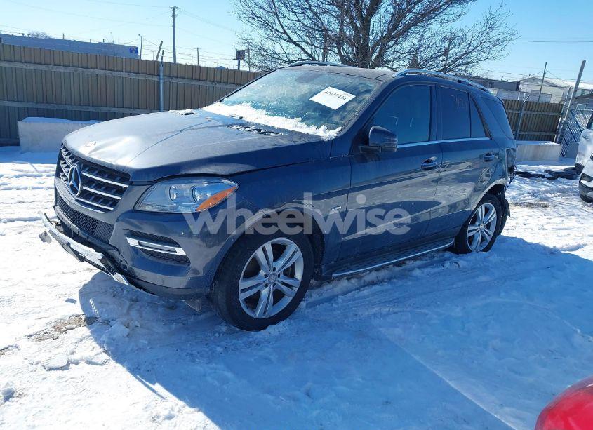 Photo 2 of 2012 Mercedes-benz Ml 350 4MATIC (VIN 4JGDA5HB2CA045369)