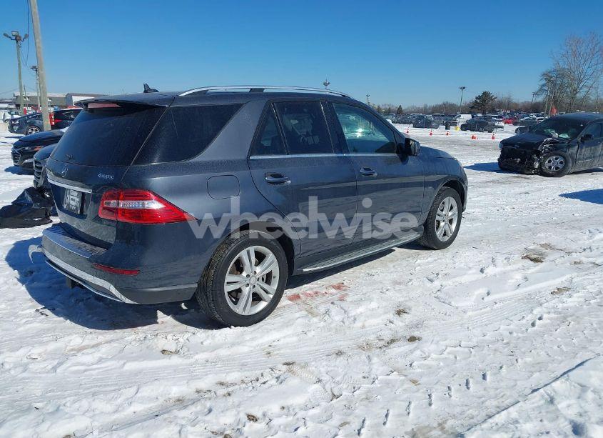 Photo 4 of 2012 Mercedes-benz Ml 350 4MATIC (VIN 4JGDA5HB2CA045369)