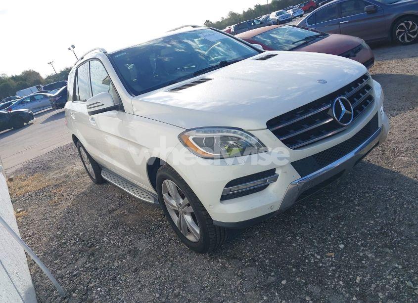 2013 Mercedes-benz Ml 350 4MATIC (VIN 4JGDA5HB2DA104390) main photo