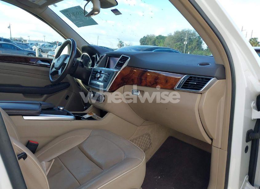 Photo 5 of 2013 Mercedes-benz Ml 350 4MATIC (VIN 4JGDA5HB2DA104390)