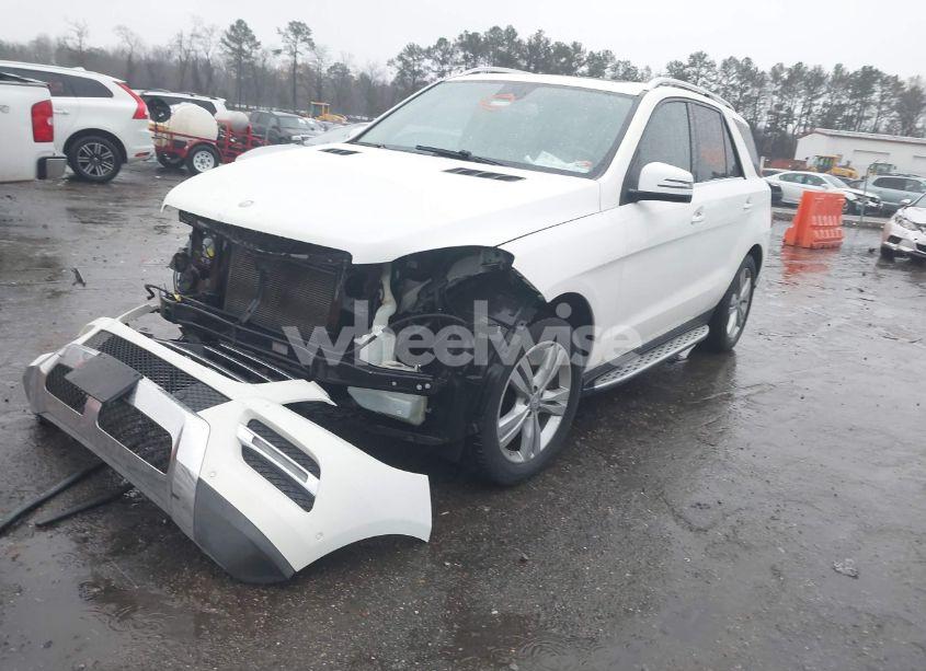 Photo 2 of 2013 Mercedes-benz Ml 350 4MATIC (VIN 4JGDA5HB2DA244598)