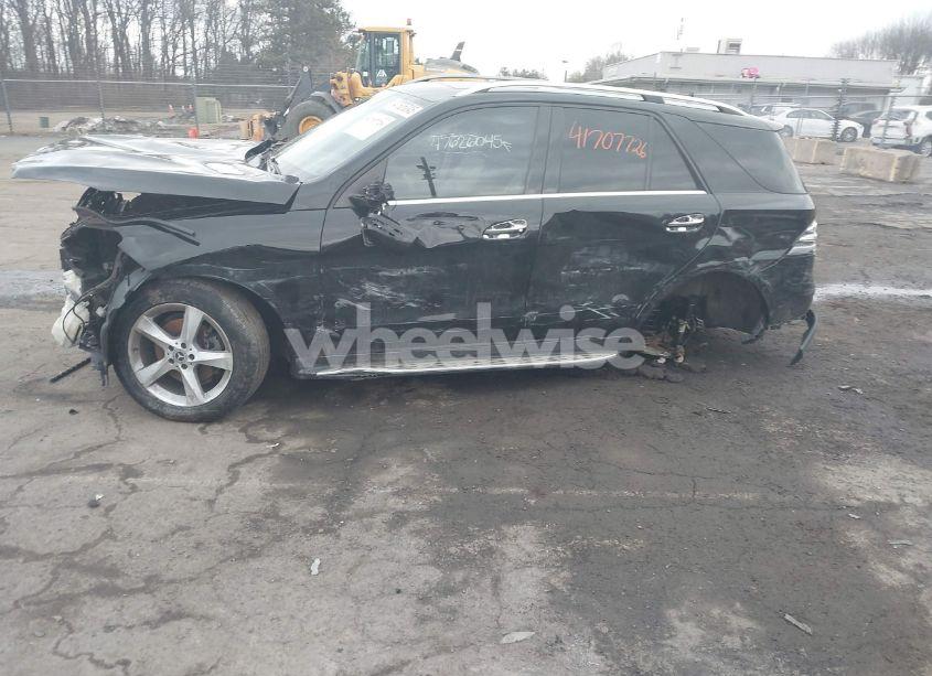 Photo 15 of 2016 Mercedes-benz Gle 350 4MATIC (VIN 4JGDA5HB2GA692778)