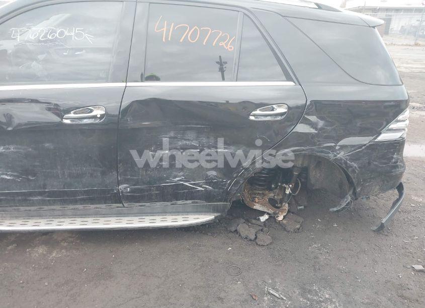 Photo 19 of 2016 Mercedes-benz Gle 350 4MATIC (VIN 4JGDA5HB2GA692778)