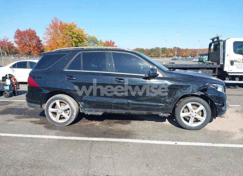 Photo 12 of 2016 Mercedes-benz Gle 350 4MATIC (VIN 4JGDA5HB2GA775062)