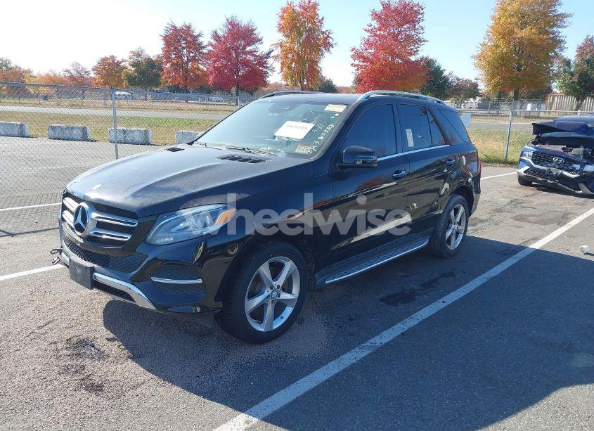 Photo 2 of 2016 Mercedes-benz Gle 350 4MATIC (VIN 4JGDA5HB2GA775062)