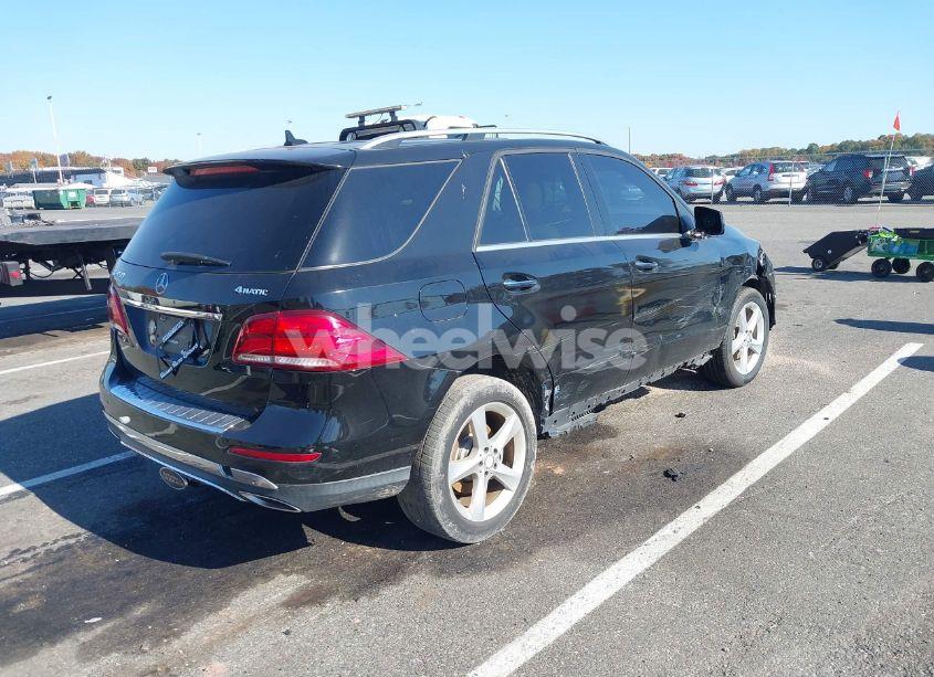 Photo 4 of 2016 Mercedes-benz Gle 350 4MATIC (VIN 4JGDA5HB2GA775062)