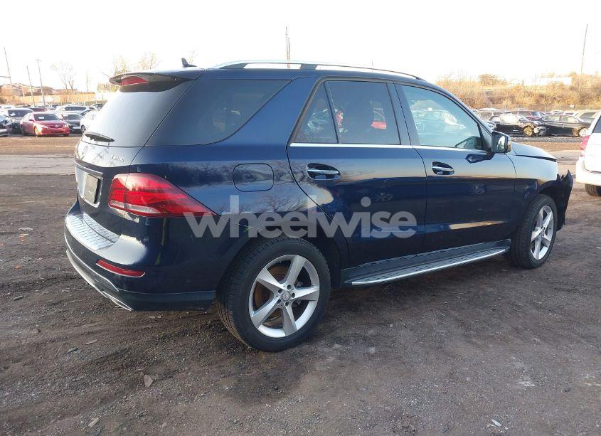 Photo 4 of 2016 Mercedes-benz Gle 350 4MATIC (VIN 4JGDA5HB2GA779385)