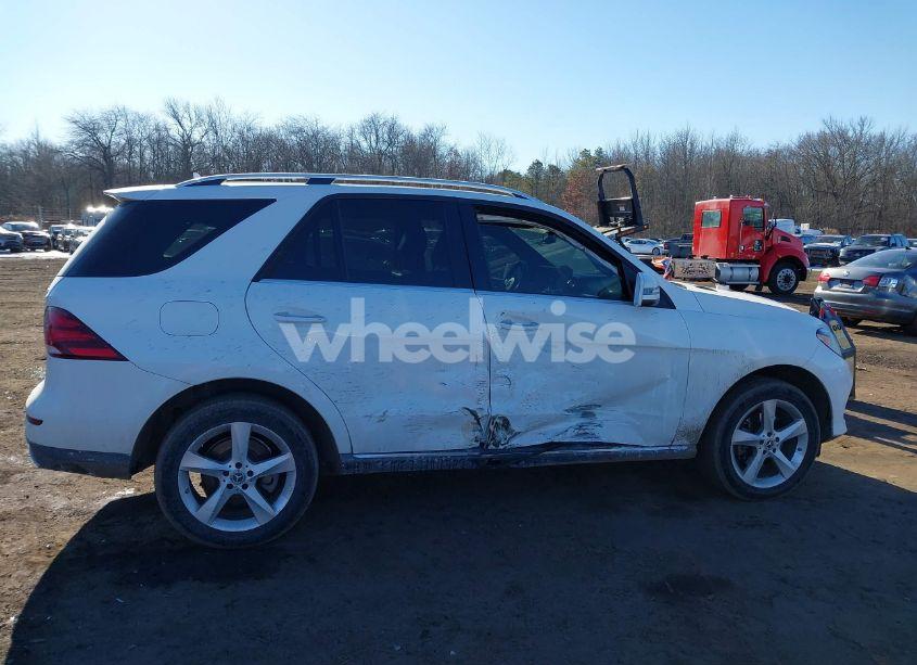 Photo 13 of 2017 Mercedes-benz Gle 350 4MATIC (VIN 4JGDA5HB2HA911739)