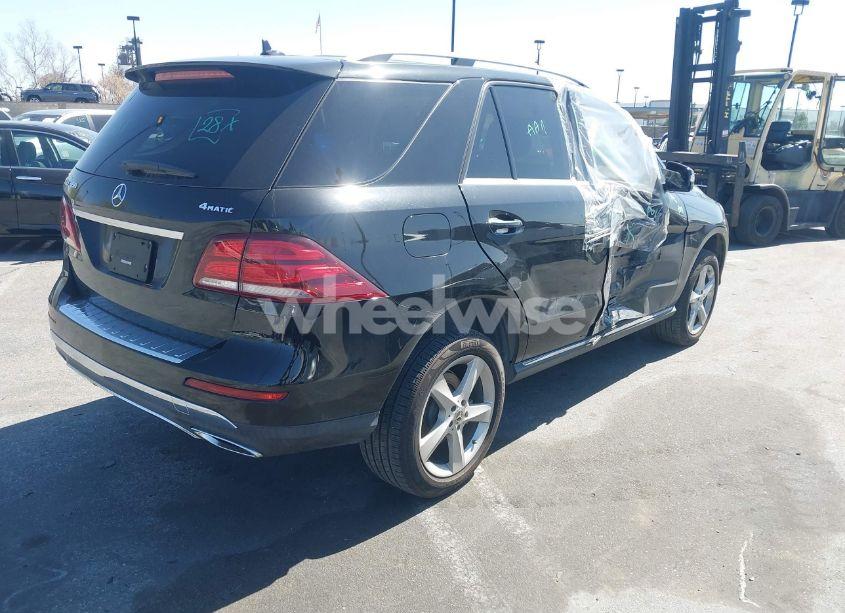 Photo 4 of 2018 Mercedes-benz Gle 350 4MATIC (VIN 4JGDA5HB2JB137864)