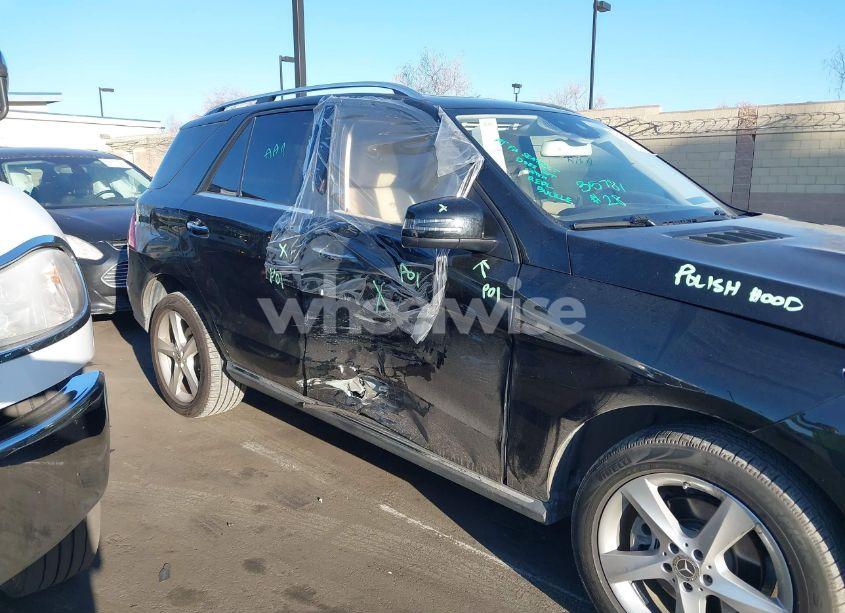 Photo 6 of 2018 Mercedes-benz Gle 350 4MATIC (VIN 4JGDA5HB2JB137864)