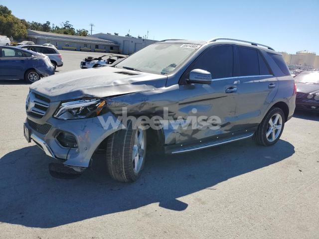 Photo 10 of 2018 MERCEDES-BENZ GLE 350 4MATIC (VIN 4JGDA5HB2JB200896)