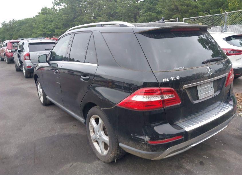 Photo 3 of 2012 Mercedes-benz Ml 350 4MATIC (VIN 4JGDA5HB3CA029102)