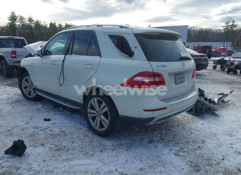 Photo 3 of 2012 Mercedes-benz Ml 350 4MATIC (VIN 4JGDA5HB3CA093866)