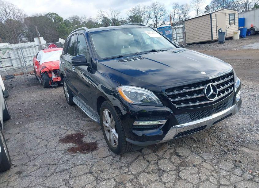 2013 Mercedes-benz Ml 350 4MATIC (VIN 4JGDA5HB3DA180880) main photo