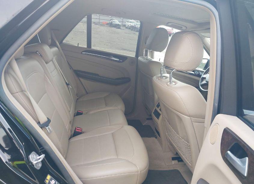 Photo 8 of 2013 Mercedes-benz Ml 350 4MATIC (VIN 4JGDA5HB3DA180880)