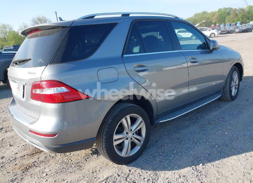 Photo 4 of 2014 Mercedes-benz Ml 350 4MATIC (VIN 4JGDA5HB3EA335235)