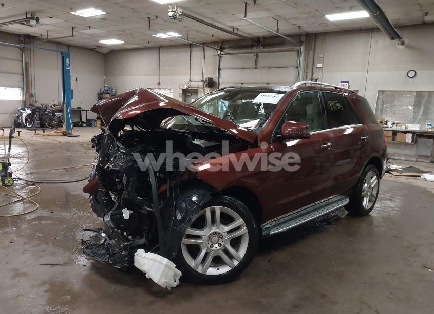 Photo 2 of 2014 Mercedes-benz Ml 350 4MATIC (VIN 4JGDA5HB3EA398285)