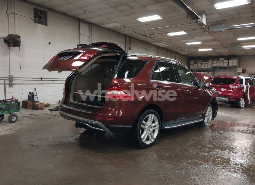 Photo 4 of 2014 Mercedes-benz Ml 350 4MATIC (VIN 4JGDA5HB3EA398285)