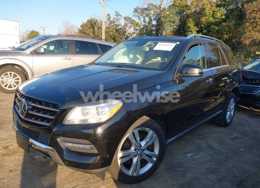 Photo 2 of 2014 Mercedes-benz Ml 350 4MATIC (VIN 4JGDA5HB3EA421760)