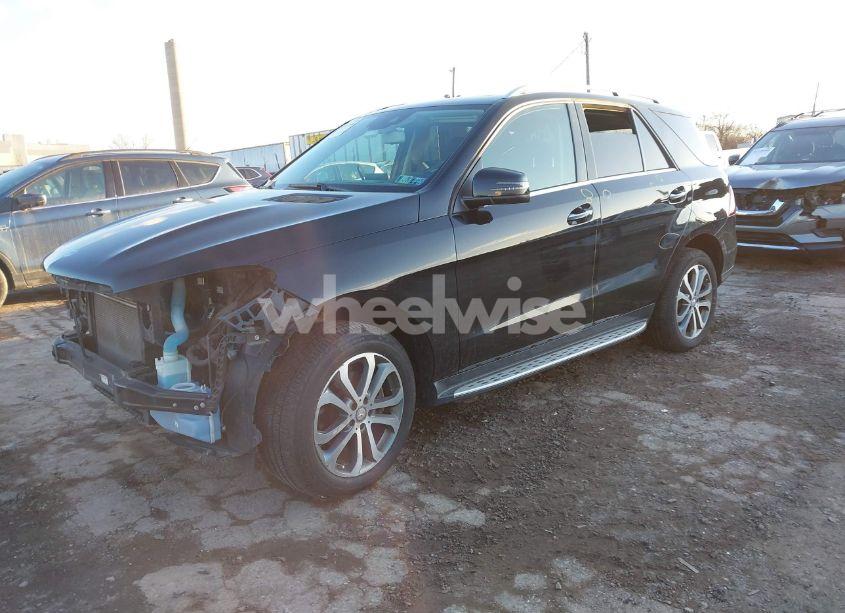 Photo 2 of 2016 Mercedes-benz Gle 350 4MATIC (VIN 4JGDA5HB3GA644402)