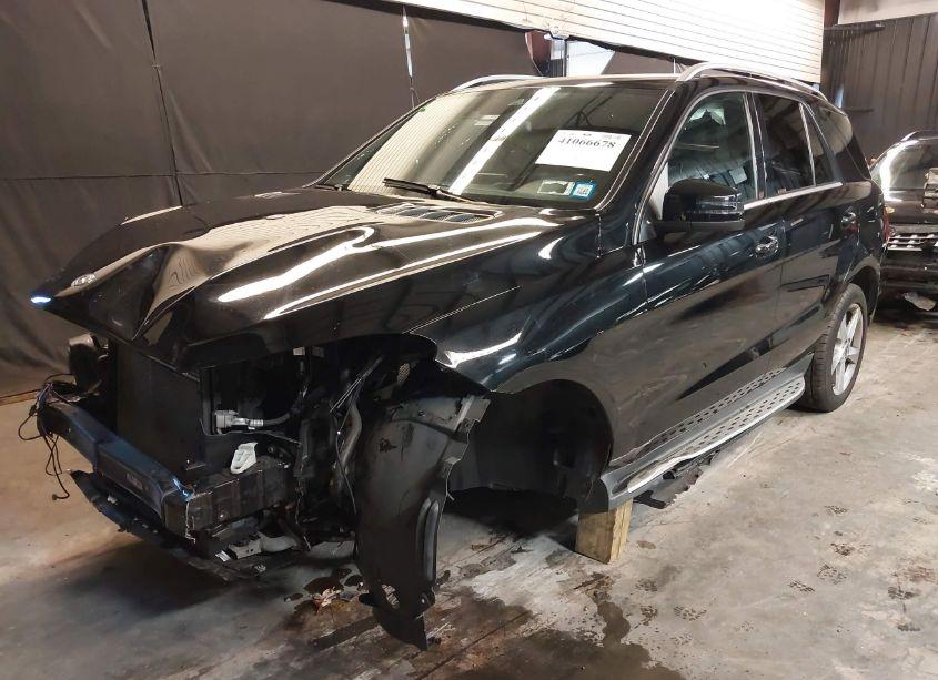 Photo 2 of 2018 Mercedes-benz Gle 350 4MATIC (VIN 4JGDA5HB3JB082714)