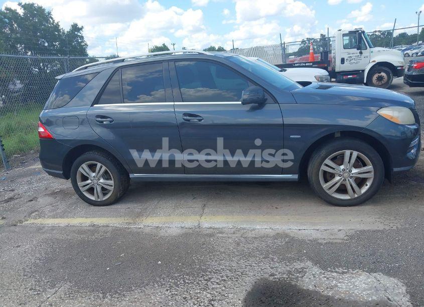 Photo 13 of 2012 Mercedes-benz Ml 350 4MATIC (VIN 4JGDA5HB4CA000627)
