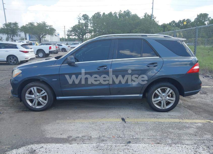 Photo 14 of 2012 Mercedes-benz Ml 350 4MATIC (VIN 4JGDA5HB4CA000627)