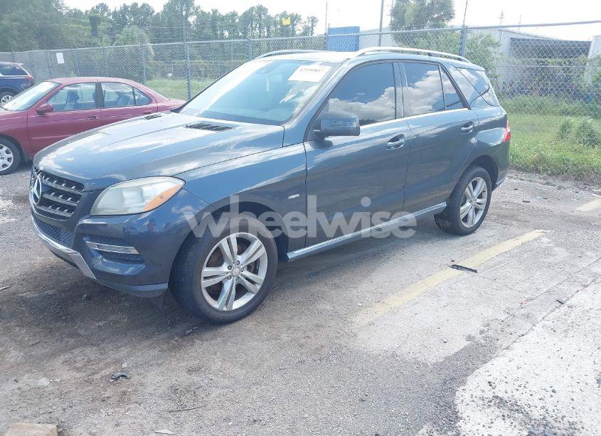 Photo 2 of 2012 Mercedes-benz Ml 350 4MATIC (VIN 4JGDA5HB4CA000627)