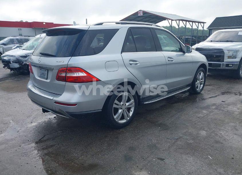Photo 4 of 2013 Mercedes-benz Ml 350 4MATIC (VIN 4JGDA5HB4DA166924)