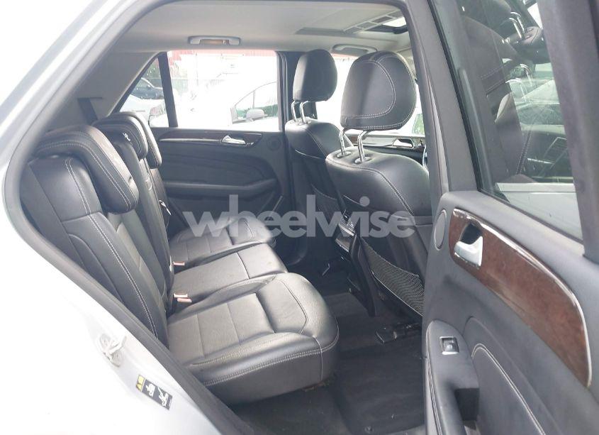 Photo 8 of 2013 Mercedes-benz Ml 350 4MATIC (VIN 4JGDA5HB4DA166924)