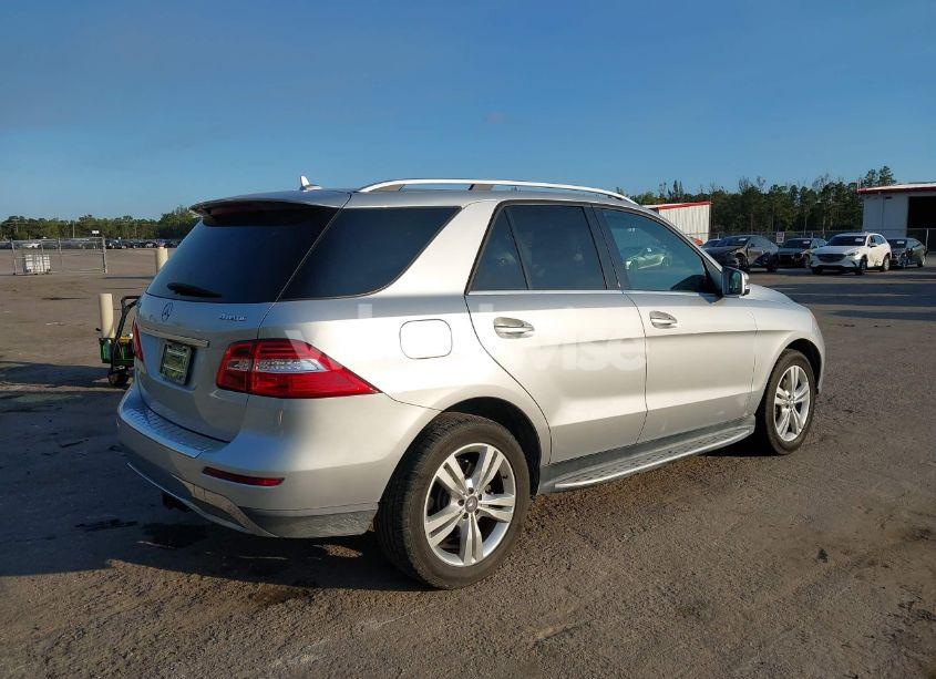 Photo 4 of 2013 Mercedes-benz Ml 350 4MATIC (VIN 4JGDA5HB4DA220741)