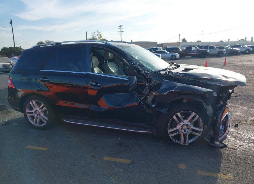 Photo 13 of 2013 Mercedes-benz Ml 350 4MATIC (VIN 4JGDA5HB4DA222134)