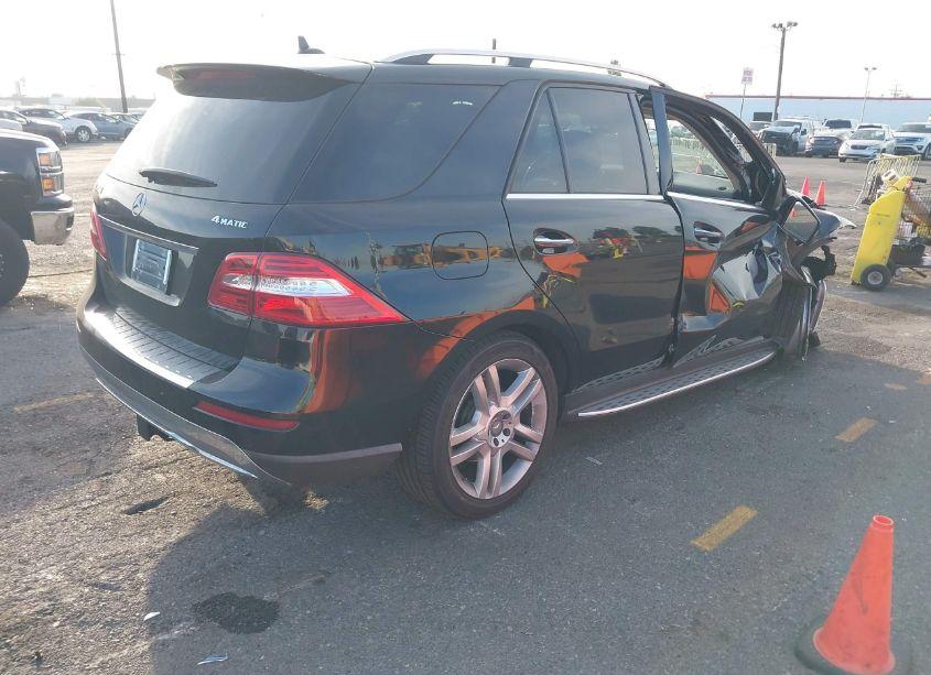 Photo 4 of 2013 Mercedes-benz Ml 350 4MATIC (VIN 4JGDA5HB4DA222134)