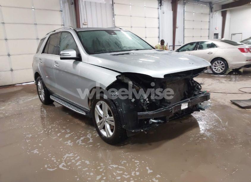 2014 Mercedes-benz Ml 350 4MATIC (VIN 4JGDA5HB4EA366946) main photo