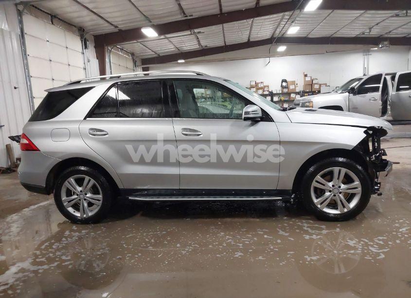 Photo 14 of 2014 Mercedes-benz Ml 350 4MATIC (VIN 4JGDA5HB4EA366946)