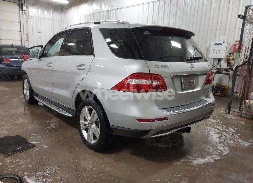 Photo 3 of 2014 Mercedes-benz Ml 350 4MATIC (VIN 4JGDA5HB4EA366946)